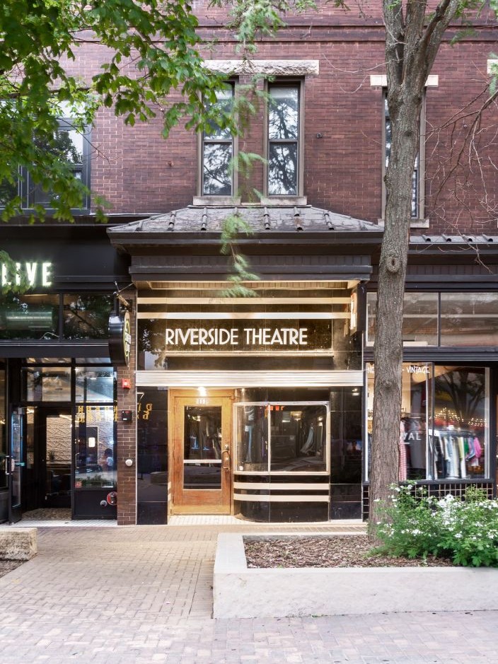Images, Theatre.